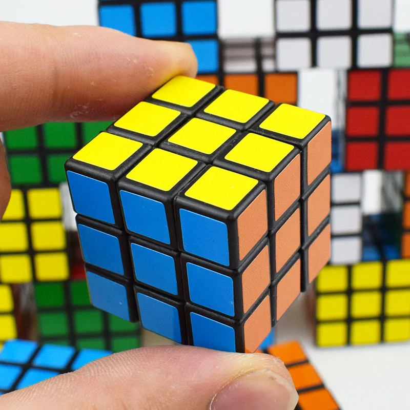 프로 경쟁력 있는 생생한 컬러 3x3x3 자기 속도 큐브